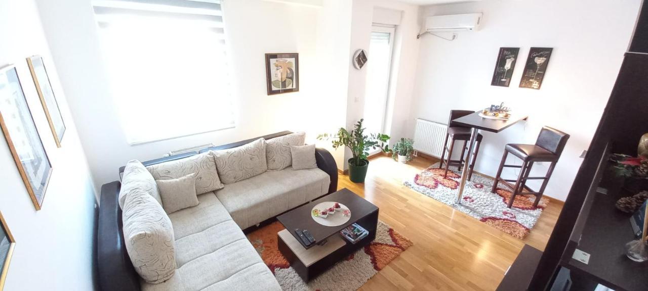 Beautifull Apartment Ni Εξωτερικό φωτογραφία